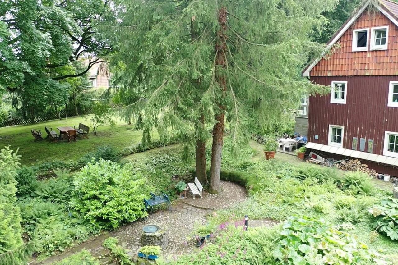 Liebevoll Eingerichtetes Ferienhaus Mit Grossem Garten كلاوستال - زيلرفيلد المظهر الخارجي الصورة